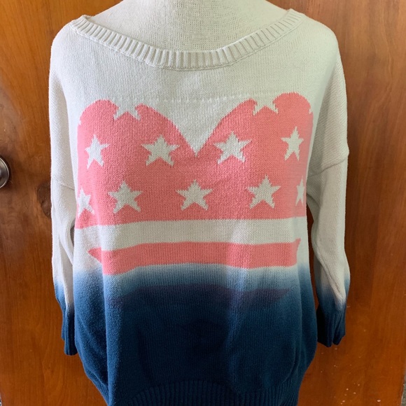 American Eagle Outfitters Sweaters - American Eagle Women’s Sweater Heart Tie Dye Sz M